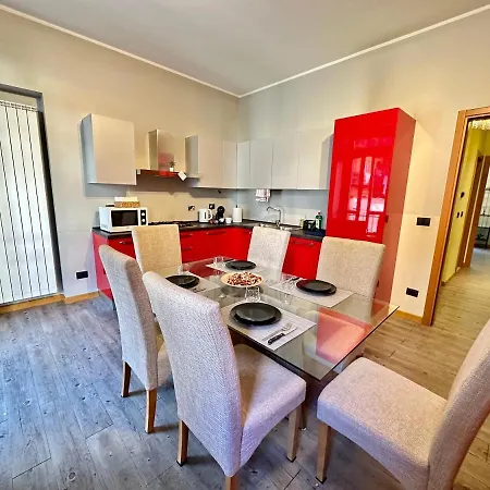 Appartamento Beautiful Loft Near The Station