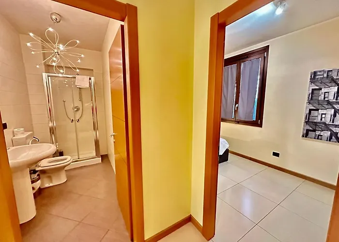 Beautiful Loft Near The Station Turín
