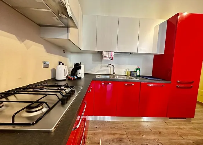 Beautiful Loft Near The Station Turín