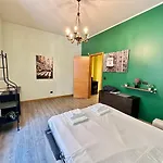 Apartamento Beautiful Loft Near The Station *